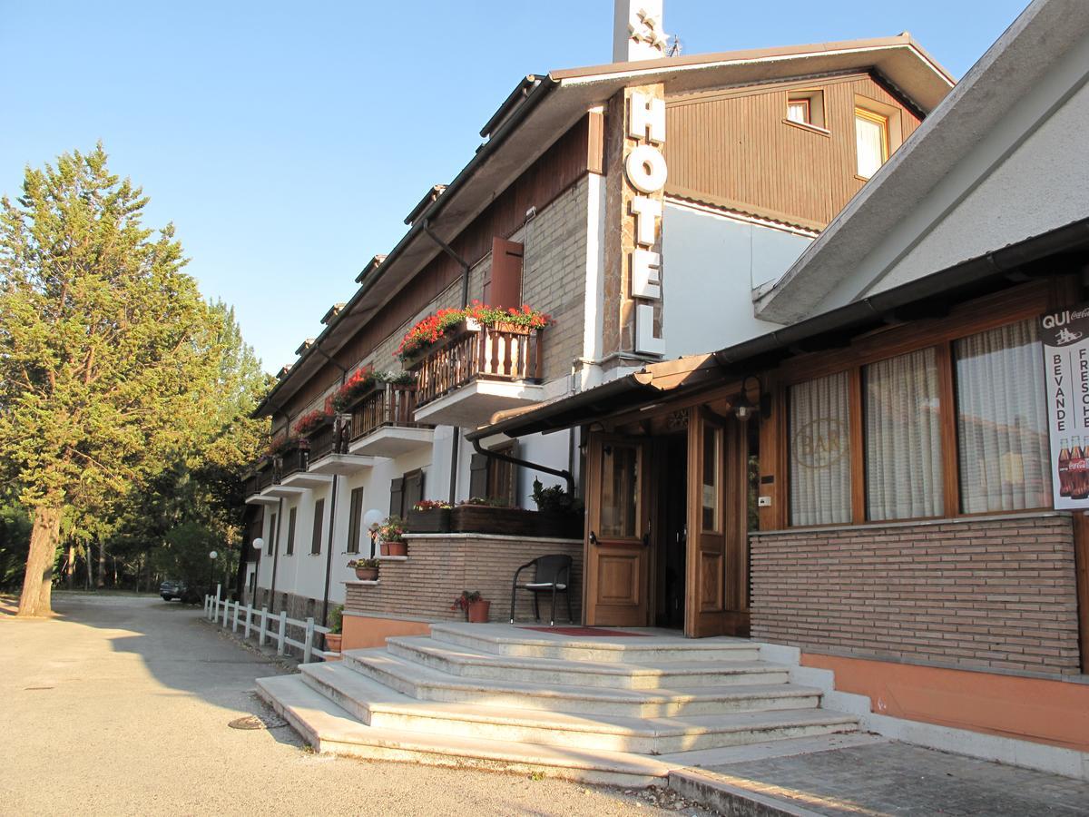 Hotel Ristorante La Nuova Fattoria Carsoli Exterior photo